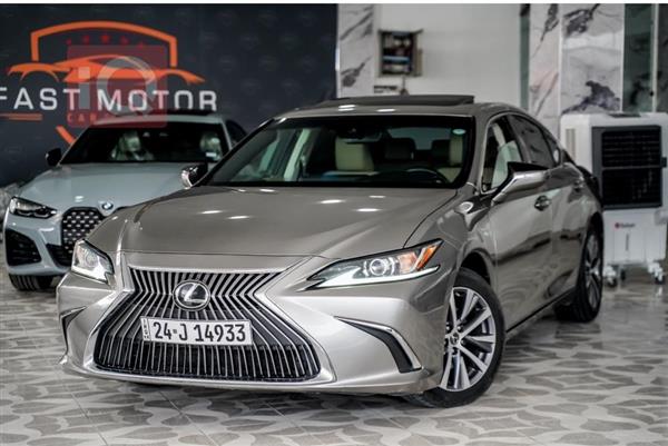 Lexus for sale in Iraq